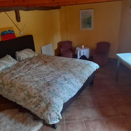 La Serenita, Temporada Accommodatie bij particulieren